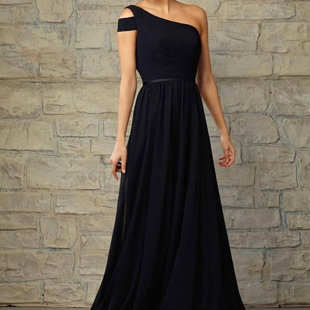 Navy blue Angelina Faccenda formal dress size 8